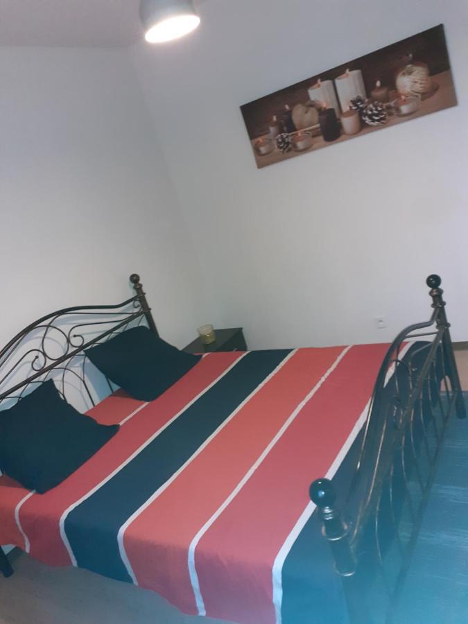 Appartement Tout Confort Cambrai Exterior foto